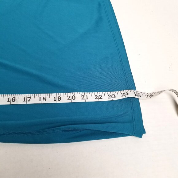 C9 Champion Tee M Teal Blue V-Neck Short Sleeve Athletic Athleisure - Picture 8 of 8